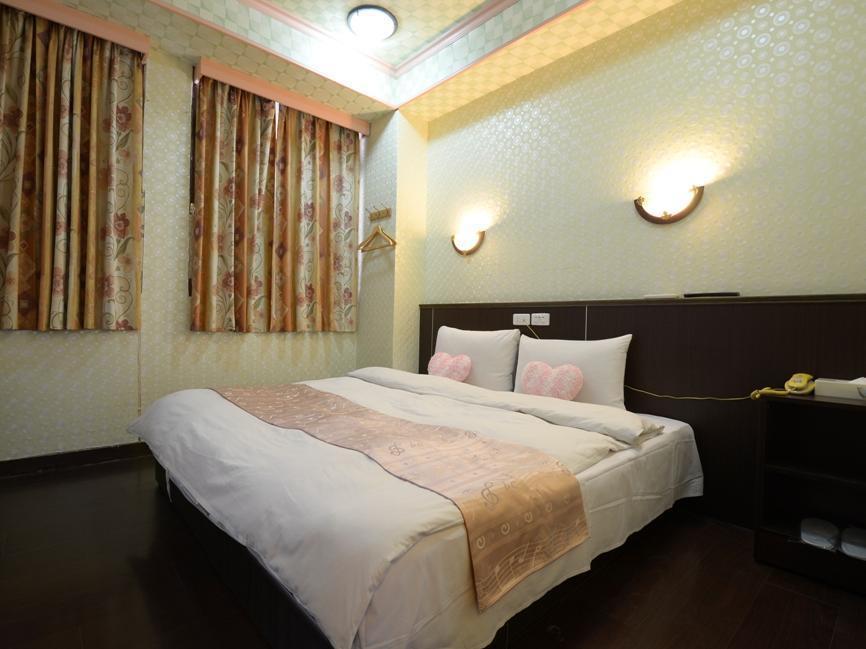 Chang Ti Metropolis Commercial Hotel Zhongli Exteriör bild