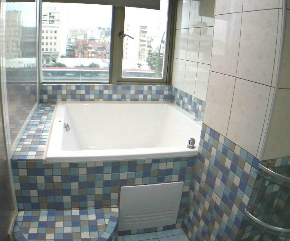 Chang Ti Metropolis Commercial Hotel Zhongli Exteriör bild